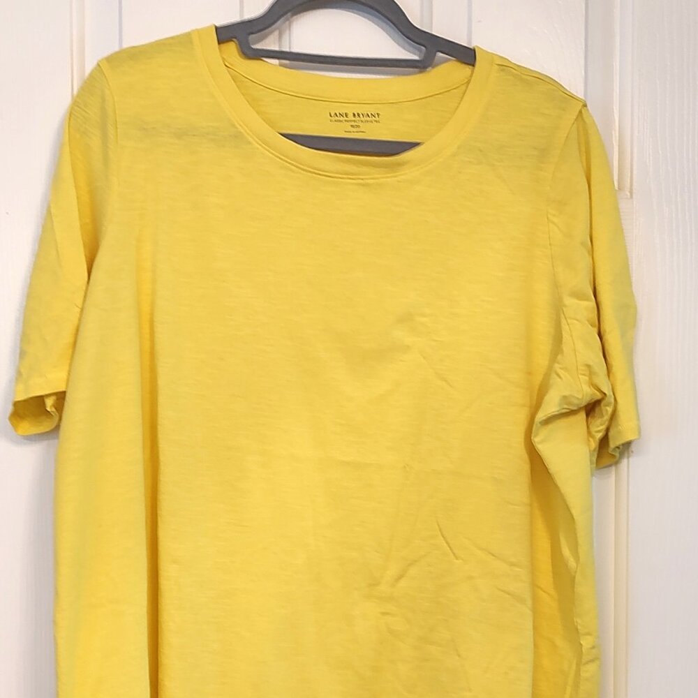 Women's Lane Bryant Short Sleeve Yellow Tshirt